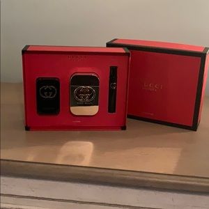 Gucci guilty gift set